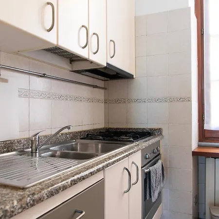 Youhosty - Mercato Big 16 Apartment *